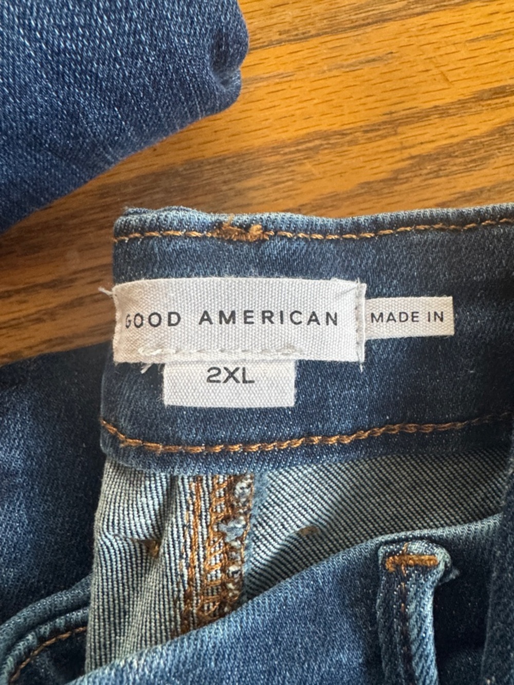2X Good American Women’s Blue Straight Stretch Jeans - Picture 2 of 3